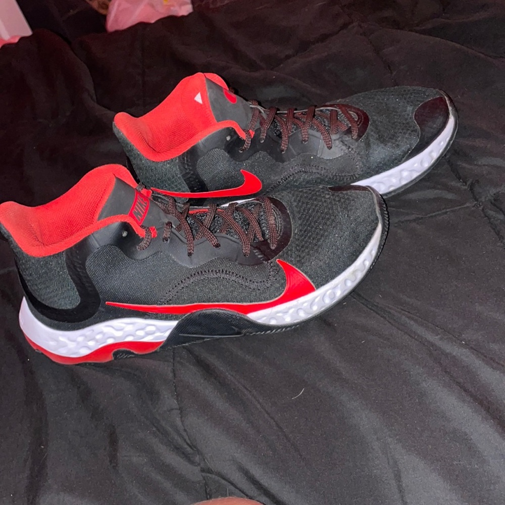 There a pair of Nikes there not new, in great shape